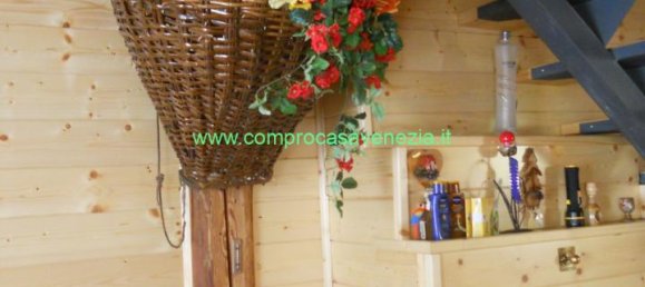 Дом с 6 комнатами в Валь ди Зольдо, Италия № 238250 6