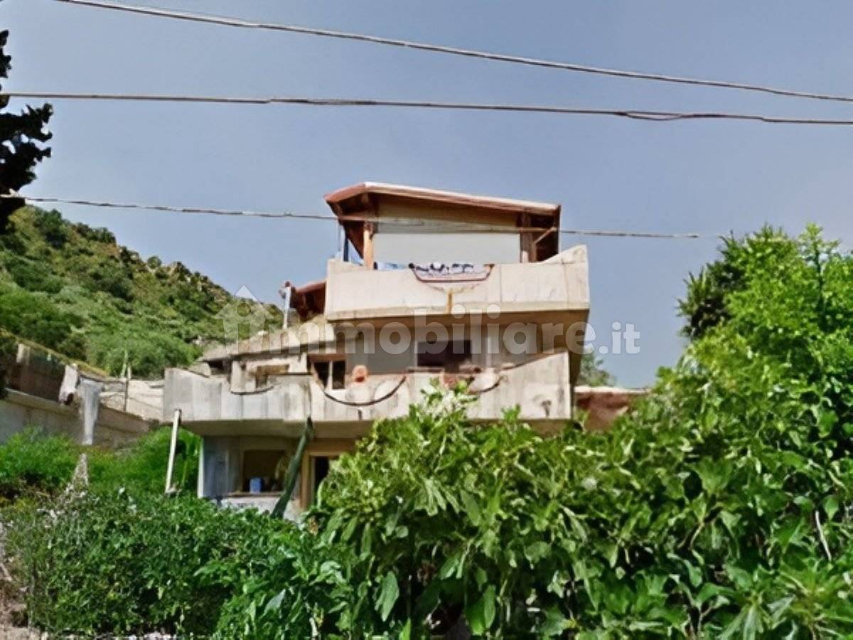 7 chambres Villa à Giardini-Naxos, Italy No. 37129