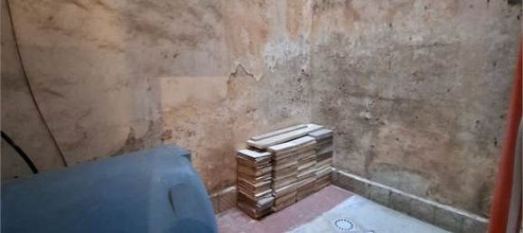 3 rooms Apartment in Palermo, Italy No. 77115 11