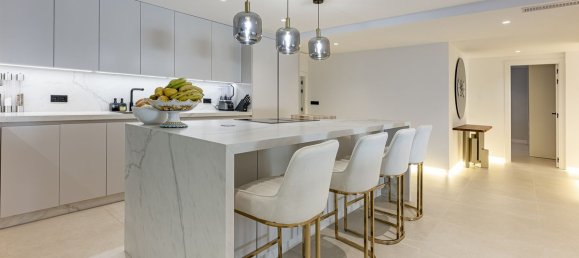 3 bedrooms Apartment in Marbella, Spain No. 122429 10