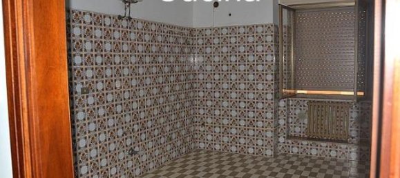 Квартира с 2 спальнями в Латиано, Италия № 252677 3