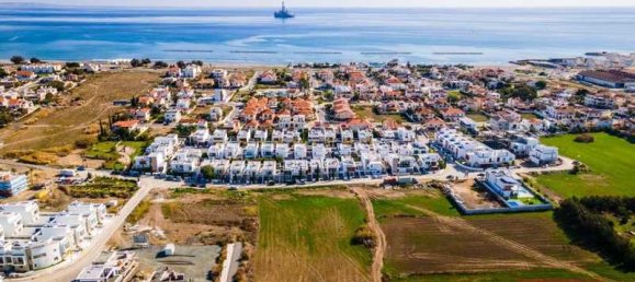 Вилла с 4 спальнями в Ларнака, Кипр № 83729 6