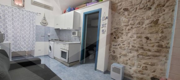 Studio in Vieste, Italy No. 20690 3