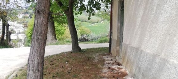 Casa de 9 habitaciónes en Arcevia, Italy No. 253901 3