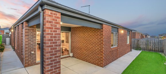 4 chambres Maison à Tarneit, Australia No. 85 4