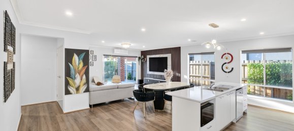 4 chambres Maison à Tarneit, Australia No. 85 13