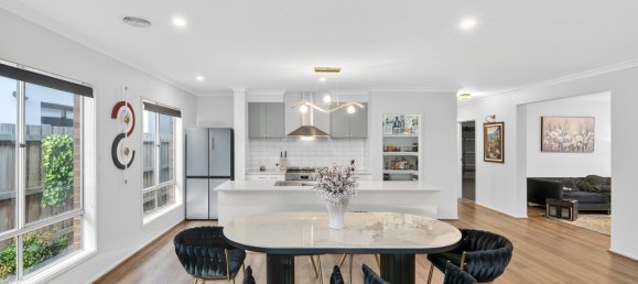 4 chambres Maison à Tarneit, Australia No. 85 8