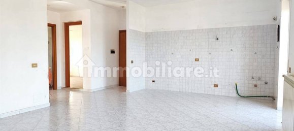 2 bedrooms Apartment in Rome, Italy No. 14676 5