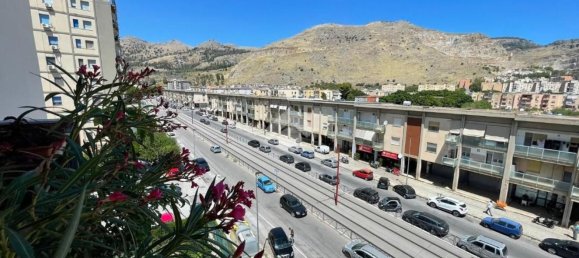 3 Schlafzimmer Wohnung in Palermo, Italy, Nr. 348444 14