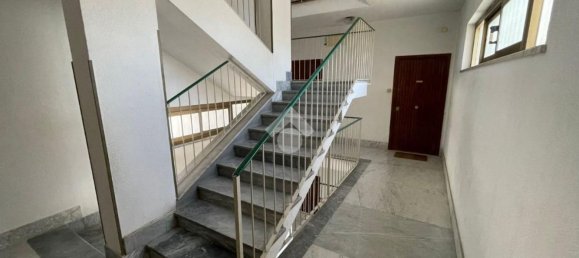 3 Schlafzimmer Wohnung in Palermo, Italy, Nr. 348444 5