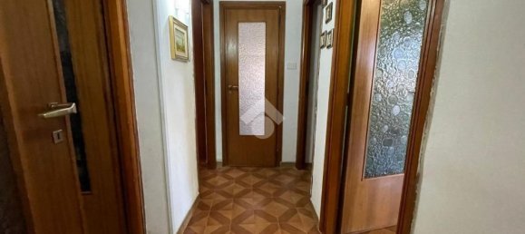3 Schlafzimmer Wohnung in Palermo, Italy, Nr. 348444 4