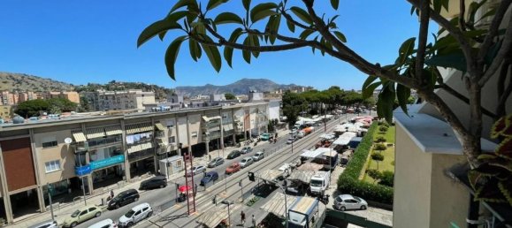 3 Schlafzimmer Wohnung in Palermo, Italy, Nr. 348444 10