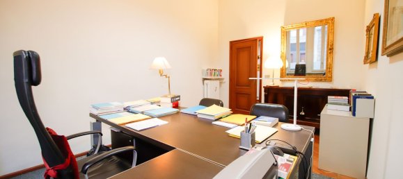 115m² Office in Turin, Italy No. 211049 16