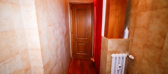 115m² Office in Turin, Italy No. 211049 6