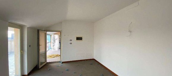 53-Zimmer Wohnung in Abbiategrasso, Italy, Nr. 7840 35