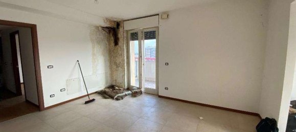 53-Zimmer Wohnung in Abbiategrasso, Italy, Nr. 7840 40