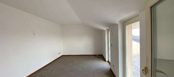 53-Zimmer Wohnung in Abbiategrasso, Italy, Nr. 7840 34