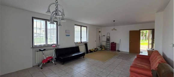 3 Schlafzimmer Villa in Borgo Ticino, Italy, Nr. 281505 35