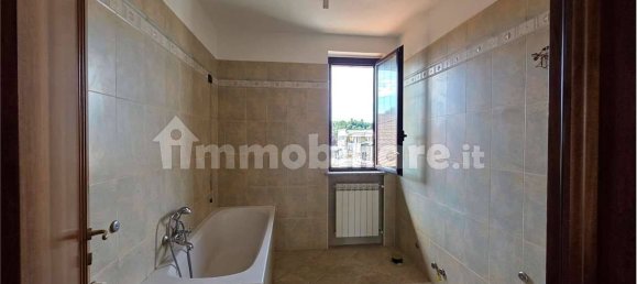 3 Schlafzimmer Villa in Borgo Ticino, Italy, Nr. 281505 13