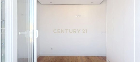 4 Schlafzimmer Doppelhaus in Lisbon, Portugal, Nr. 96632 16