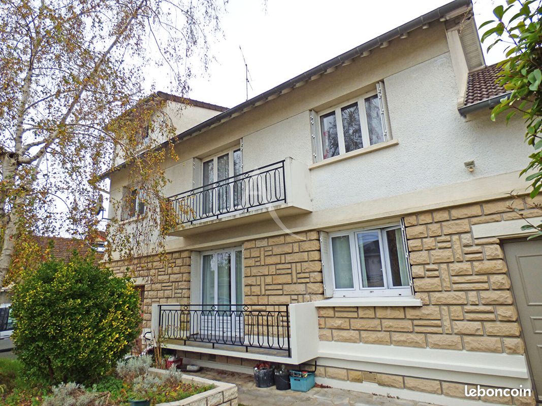 Apartamento T5 em Gagny, France N.º 173236