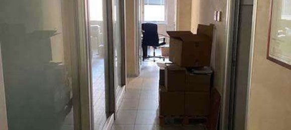 Oficina en Milan, Italy 630 m² No. 359008 22