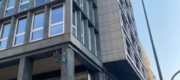 Oficina en Milan, Italy 630 m² No. 359008 2