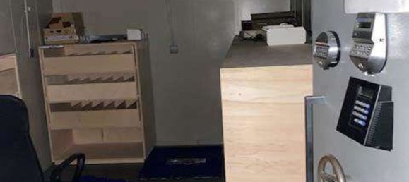 Oficina en Milan, Italy 630 m² No. 359008 17