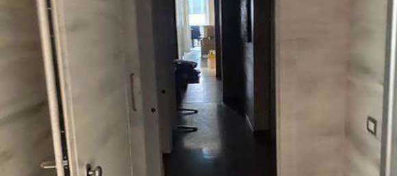 Oficina en Milan, Italy 630 m² No. 359008 14