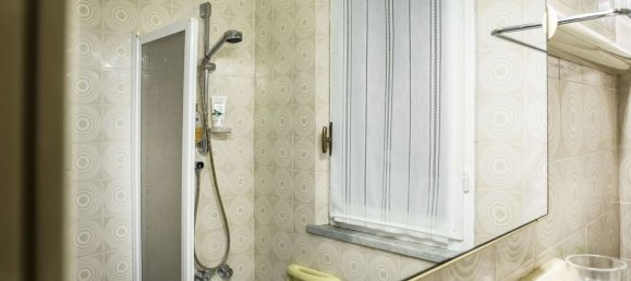 5-Zimmer Wohnung in Lavagna, Italy, Nr. 68150 50