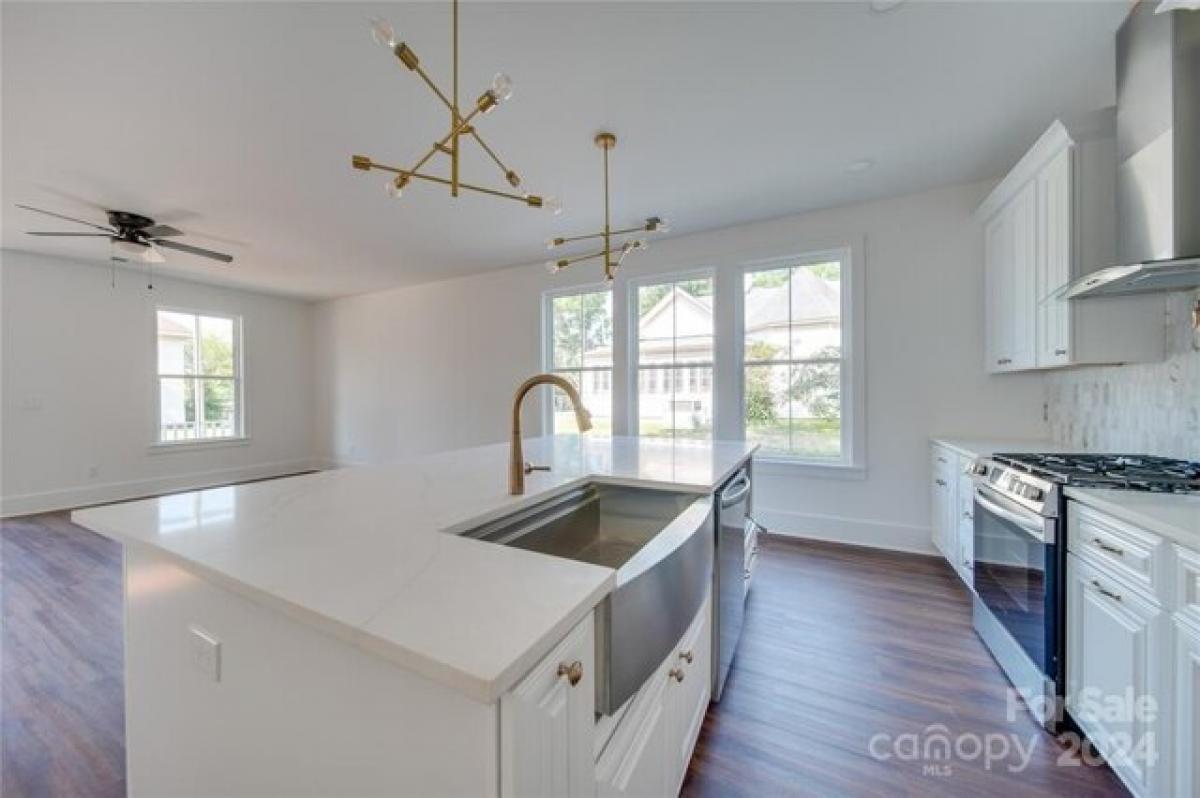 5 Schlafzimmer Haus in Concord, USA, Nr. 214170