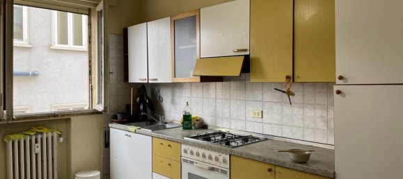 2 bedrooms Apartment in Venice, Italy No. 82323 4