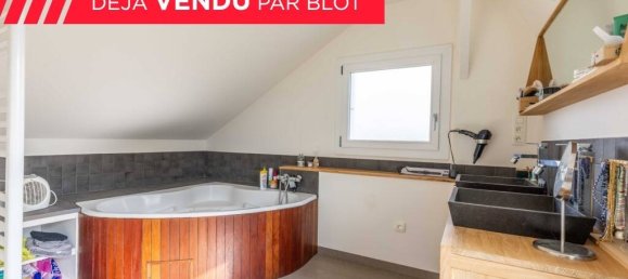 Villa de 5 dormitorios en Talensac, France No. 194188 10