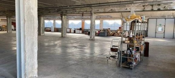 5500m² Warehouse in Triuggio, Italy No. 218064 7