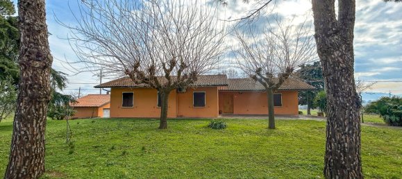 Вилла с 9 комнатами в Карточето, Италия № 17437 4