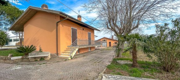 Вилла с 9 комнатами в Карточето, Италия № 17437 7