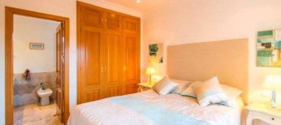 3 bedrooms Villa in Marbella, Spain No. 2542 6