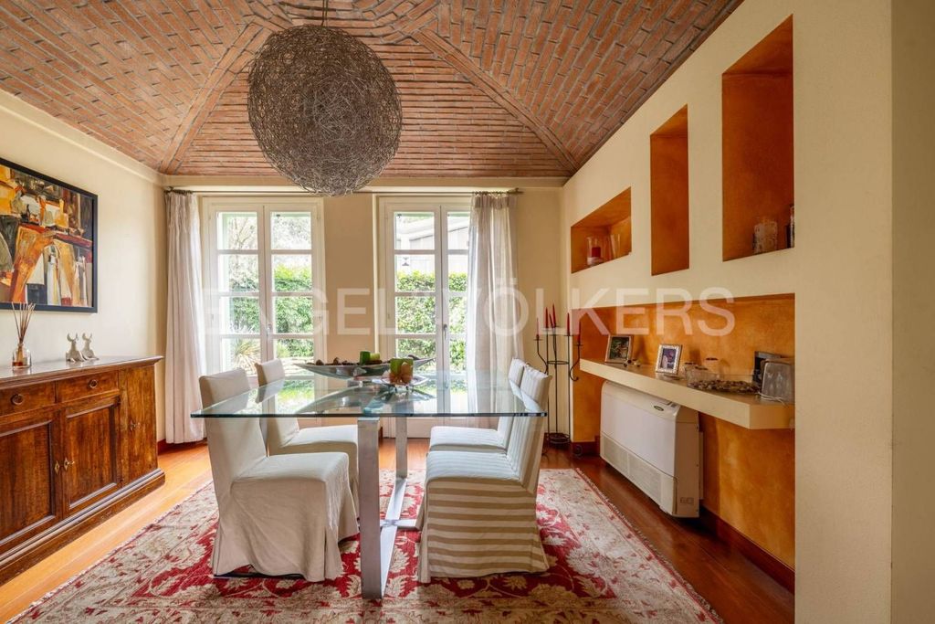 3 Schlafzimmer Wohnung in Olgiate Olona, Italy, Nr. 108035