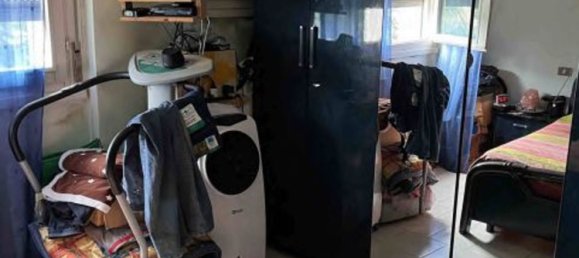 2-salle Appartement à Albino, Italy No. 8589 10