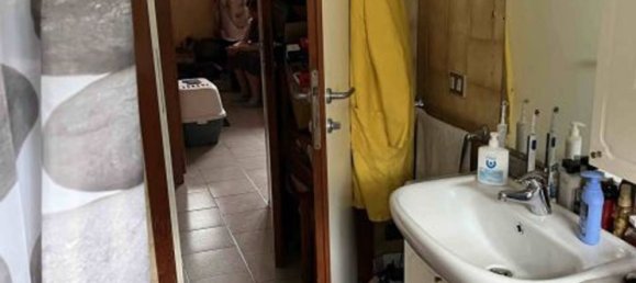 2-salle Appartement à Albino, Italy No. 8589 8