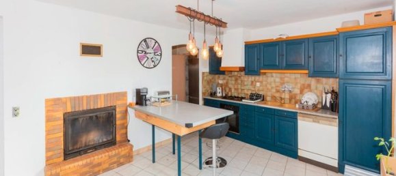 3 bedrooms House in Occitanie, France No. 309509 2