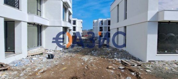 Квартира с 1 спальней в Созопол, Болгария № 699 4