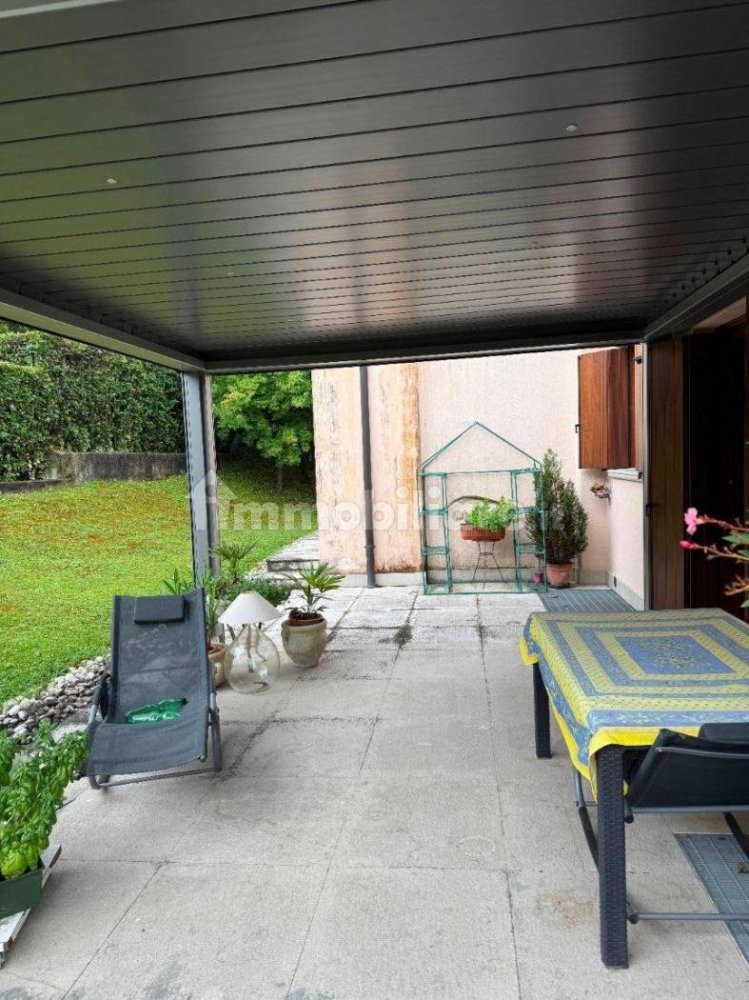 3 Schlafzimmer Villa in Susegana, Italy, Nr. 299239