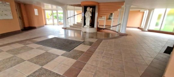 2 chambres Appartement à Sarreguemines, France No. 209846 7