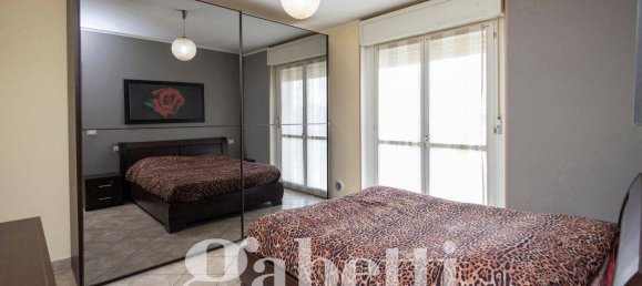 2 bedrooms Apartment in Grugliasco, Italy No. 347055 32