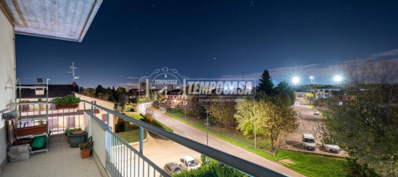 Квартира с 3 комнатами в Монтеккьо Эмилия, Италия № 130500 18