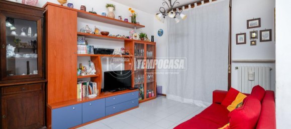 Квартира с 3 комнатами в Монтеккьо Эмилия, Италия № 130500 6