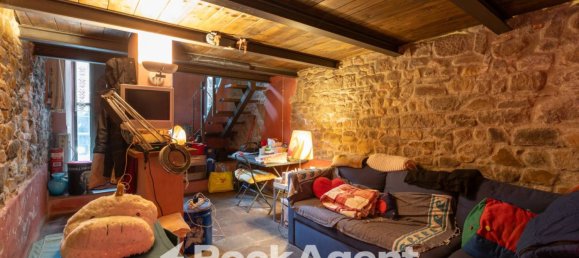 2 Schlafzimmer Haus in Pescia, Italy, Nr. 292092 6