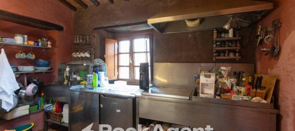 2 Schlafzimmer Haus in Pescia, Italy, Nr. 292092 2