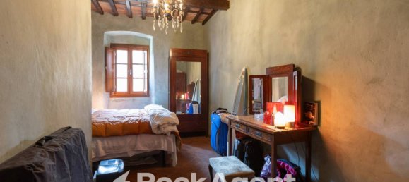 2 Schlafzimmer Haus in Pescia, Italy, Nr. 292092 14